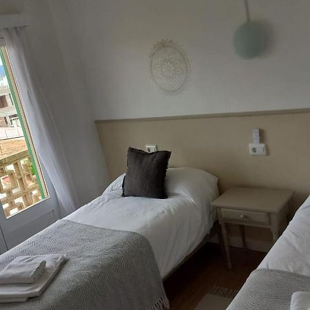 Apartamentos Can Salas Cala Figuera  Esterno foto