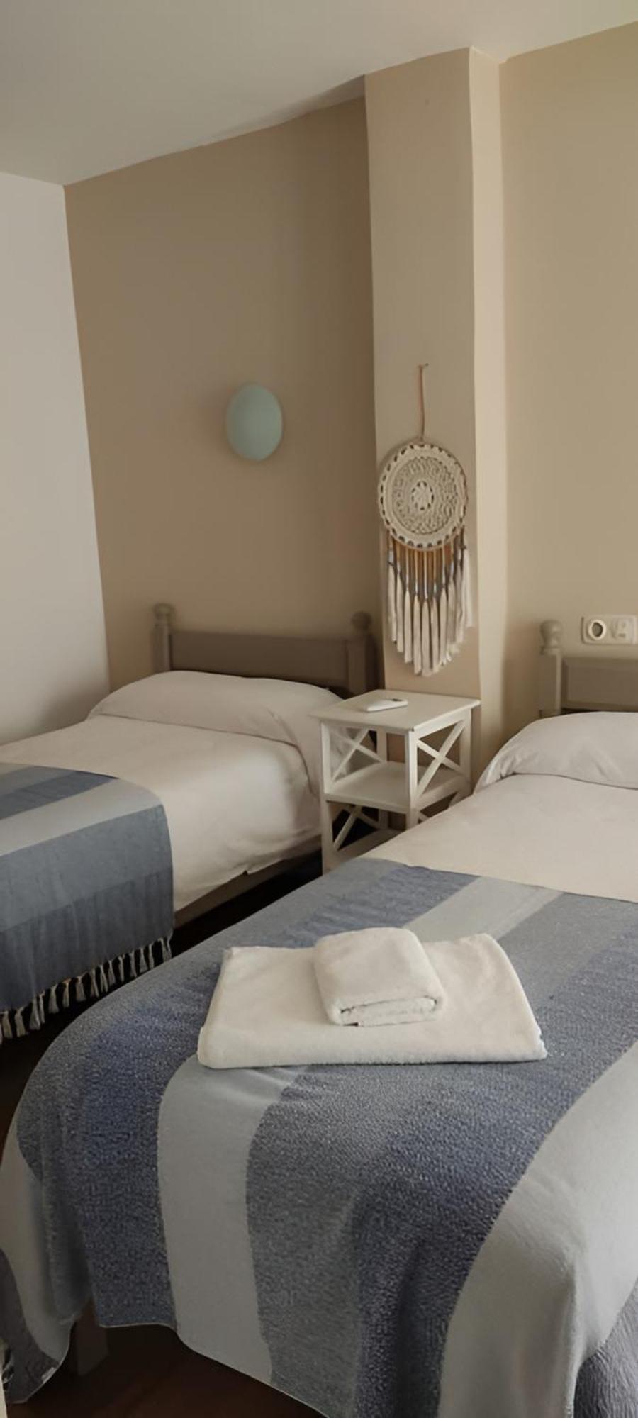 Apartamentos Can Salas Cala Figuera  Esterno foto